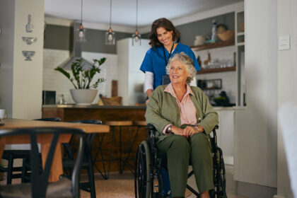 Patientenschützer halten eine Deckelung der Pflegekosten auf 1000 Euro für notwendig