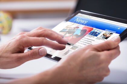 Warum Medienvertrauen schwindet und was Journalismus jetzt leisten muss