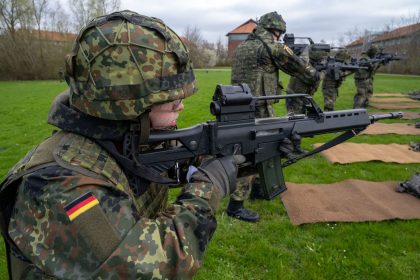 Nur 16 Prozent würden auf jeden Fall für Deutschland kämpfen