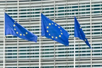 „Bittere Pille für die EU“: Deutsche Europaabgeordnete äußern scharfe Kritik an Zoll-Erklärung von USA und EU