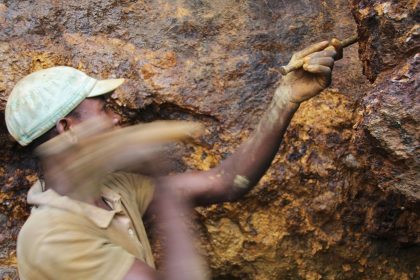 Kongo: Bis zu 500 Bergleute nach Erdrutsch verschüttet