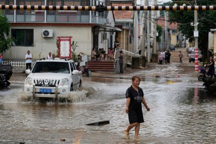 Peking unter Wasser: Mehr als 30 Tote und Massenevakuierungen in China