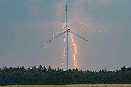 DWD warnt vor schweren Gewittern im Osten Deutschlands