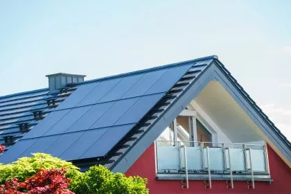 Photovoltaik sorgt 2024 für Rekordwert bei Stromeinspeisung - 86 Prozent der Anlagen aus China