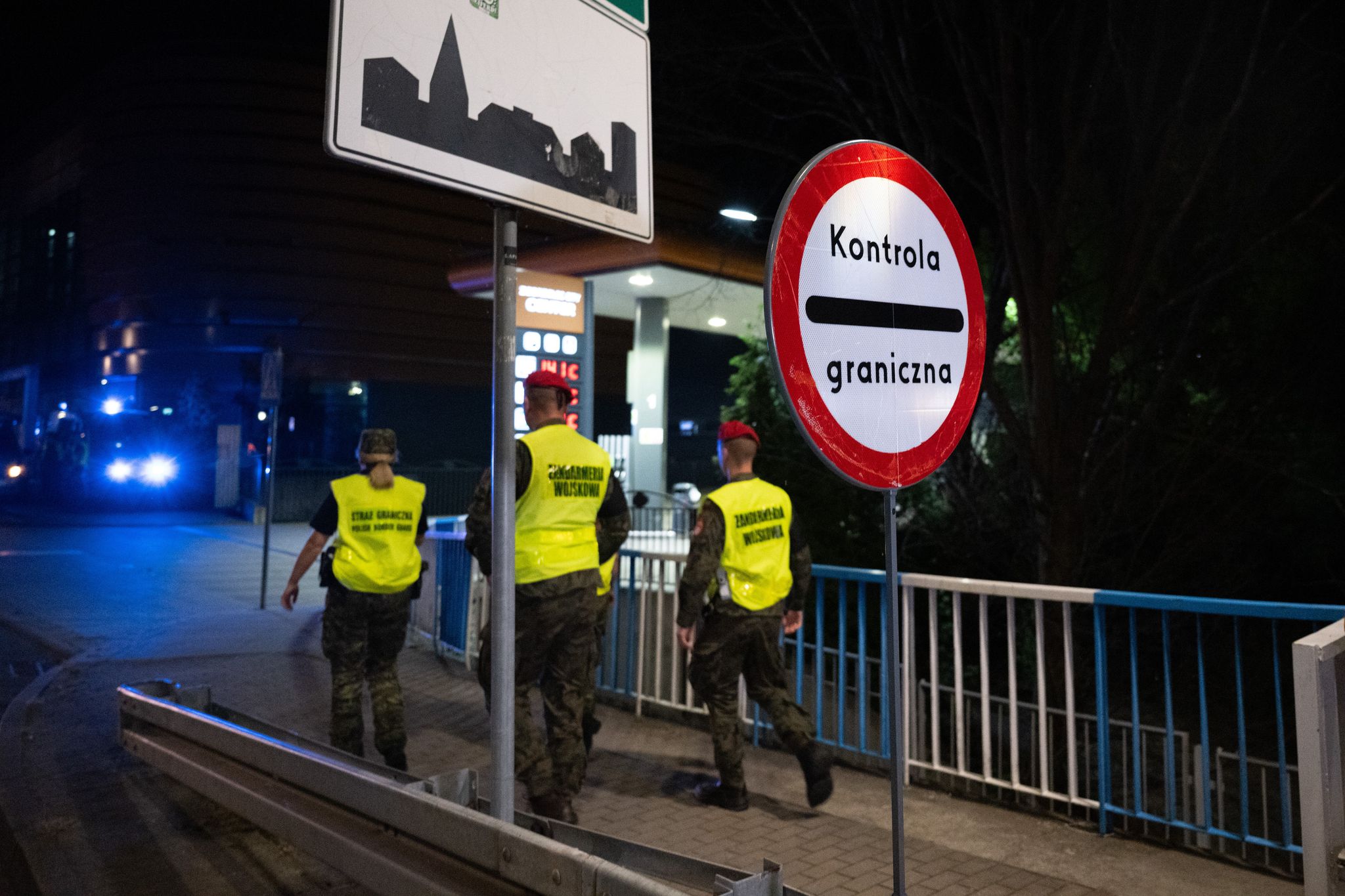 Innenminister: Polen hebt eigene Grenzkontrollen bei Ende deutscher Kontrollen auf