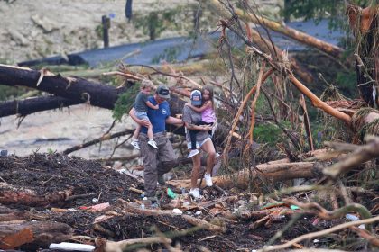 Flutkatastrophe in Texas: Trump im Flutgebiet eingetroffen
