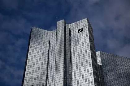 Über 3 Milliarden Gewinn: Deutsche Bank mit bestem ersten Halbjahr seit 2007