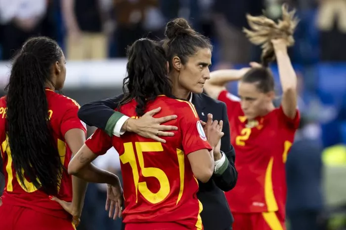 Trainerin Montse Tomé muss um ihren Job fürchten.