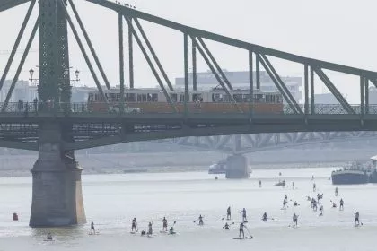 Paris springt in die Seine: Flussbaden in Europas Metropolen