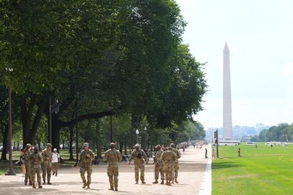 Washington verklagt US-Regierung wegen Eingriff bei Polizei