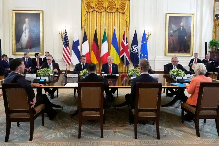 Merz pocht auf eine Waffenruhe.