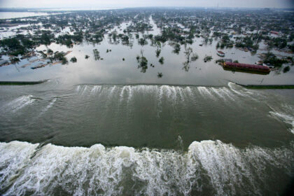 Nach Hurrikan Katrina: Kirchenzugehörigkeit hilft bei wirtschaftlicher Erholung