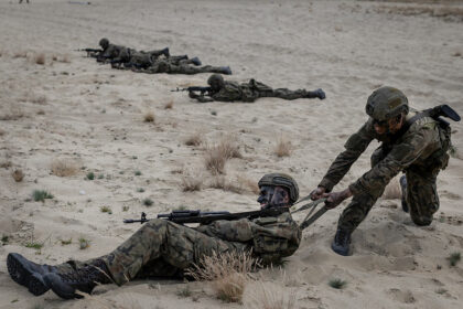 Polen organisiert Militär-Bootcamps – 1.400 Euro gibt es für die, die durchhalten