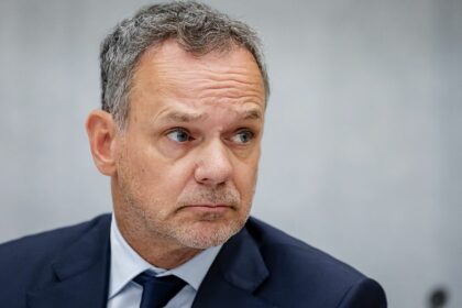 Niederländischer Außenminister Veldkamp tritt in Streit um Israel-Sanktionen zurück