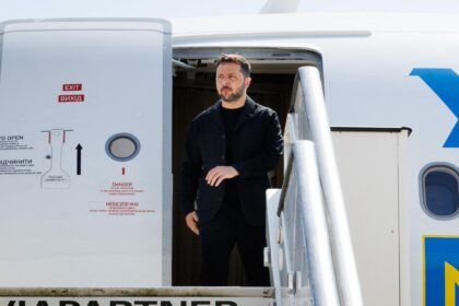 Selenskyj in Washington: Gespräche über Gebiete, Frieden und Garantien