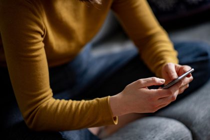Umfrage: Mehrheit stritt schon mit Partner per Textnachricht