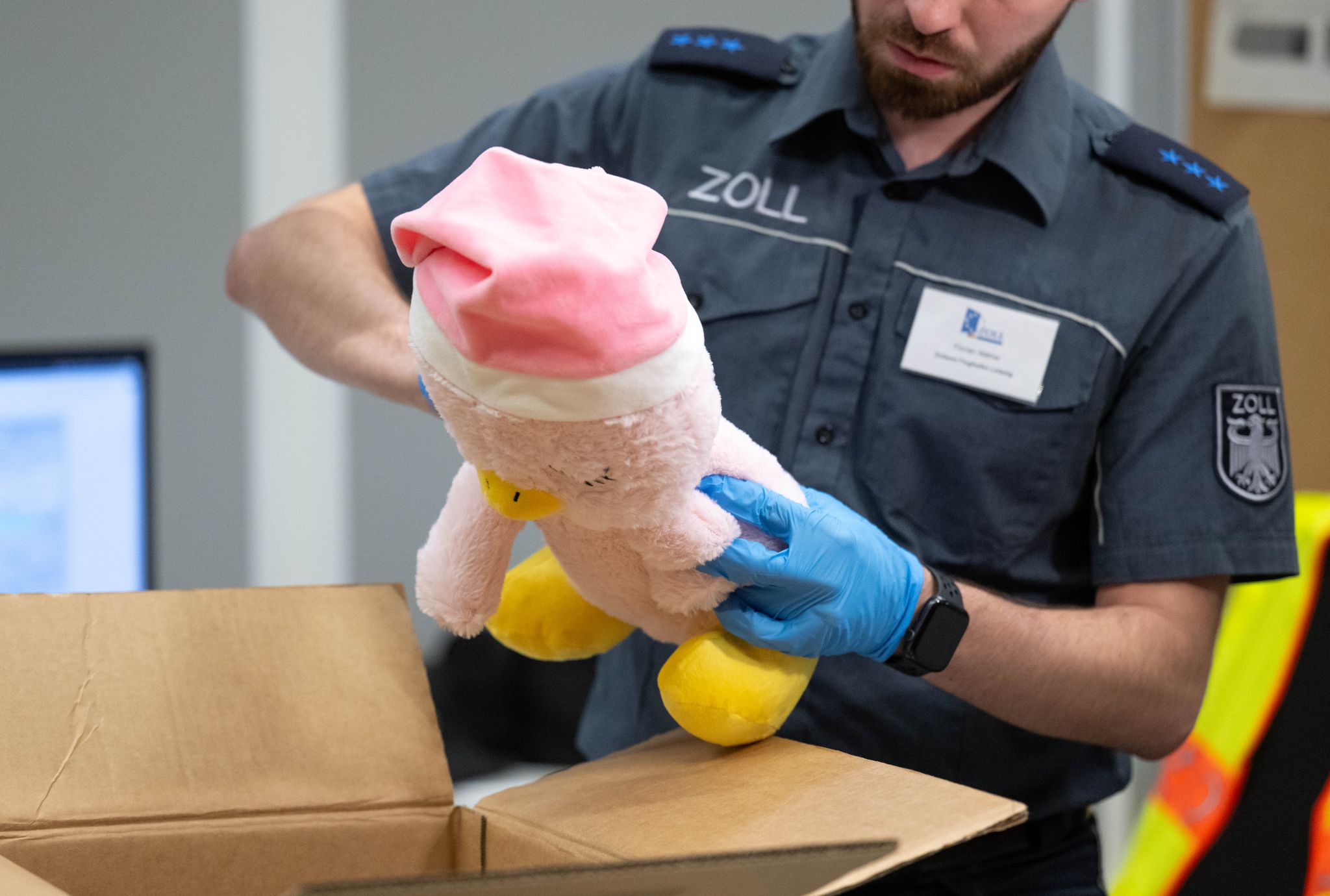 Zollgewerkschaft-gegen-P-ckchensteuer-auf-Billigimporte