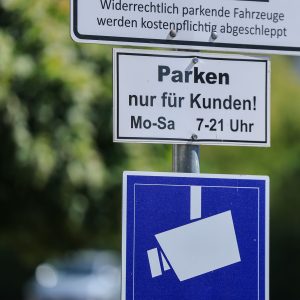 Verbraucherzentralen: 15 Minuten parken für 47 Euro – Ärger über private Parkplätze