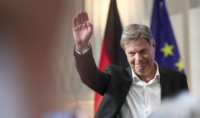 Robert Habeck, hier beim Abschied aus dem Bundeswirtschaftsministerium, verlässt nun auch den Bundestag.