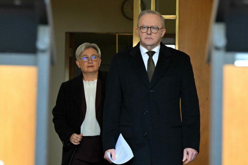Australiens Premier Anthony Albanese schließt sich Frankreich und Kanada an.
