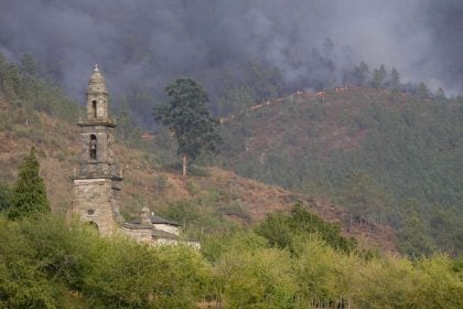 Spanien erlebt schlimmste Feuer seit zwei Jahrzehnten