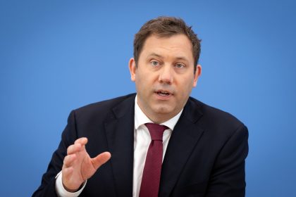 Klingbeil: Für die 30-Milliarden-Lücke brauche es eine „gemeinsame Kraftanstrengung“