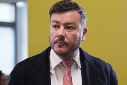 Versteckte Uhren und Manschettenknöpfe: Weitere Anklage gegen René Benko