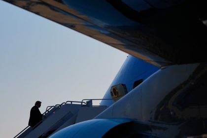 Trump stellt neue Zölle auf Stahl und Halbleiter in Aussicht