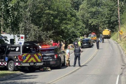 Schulbusunfall: Gut 20 Menschen in USA im Krankenhaus
