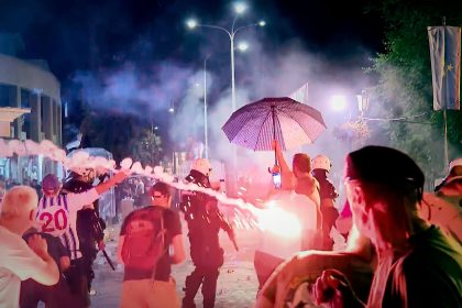 Nach Protesten in Serbien: Wie stark ist Präsident Vučić noch?