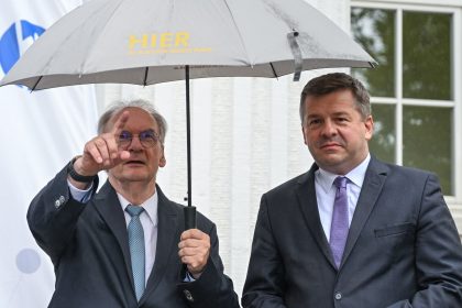 Sachsen-Anhalts Ministerpräsident Haseloff tritt zur Landtagswahl 2026 nicht wieder an – Schulze wird Spitzenkandidat