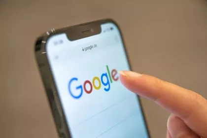 Google sammelt Daten trotz Deaktivierung: 365 Millionen Euro Strafe