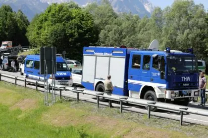 Wehrbeauftragter will Pflichtdienst für Frauen und Männer - auch in Blaulichtorganisationen