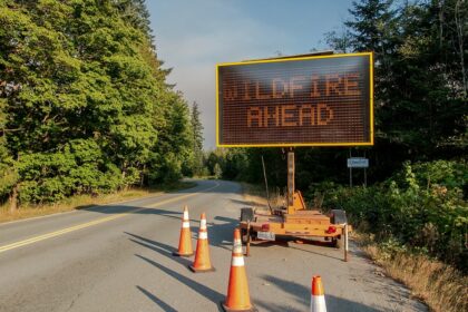 Waldbrände in Kanada: Mehr als tausend Menschen müssen Häuser verlassen