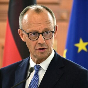 Merz will Verbrenner-Verbot 2035 kippen – und EU-Klimavorgaben prüfen