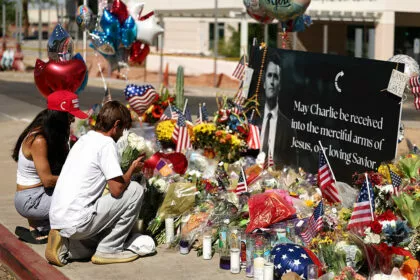 Platz für über 60.000 Menschen: Gedenkstunde in Sportstadion für Charlie Kirk