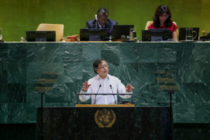 USA ist empört: Kolumbiens Präsident ruft US-Soldaten dazu auf, Trumps Befehle zu mißachten