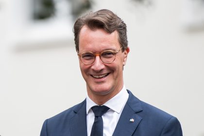 Ministerpräsident Wüst erklärt CDU erneut zum Sieger