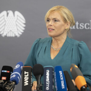 Corona-Enquete-Kommission beginnt – Klöckner: „Chance für die Demokratie“