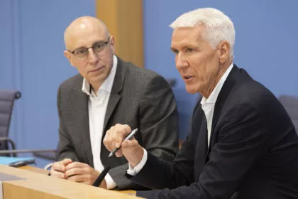 Verfassungsschutz: „Gegnerische Geheimdienste nehmen unsere Wirtschaft ins Visier“