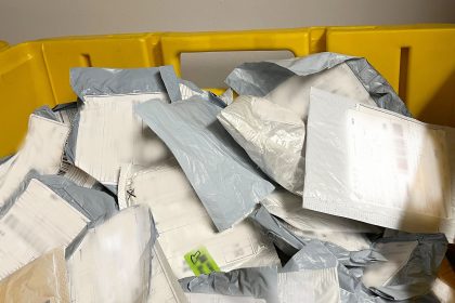 Behörden warnen vor nicht bestelltem Saatgut im Briefkasten