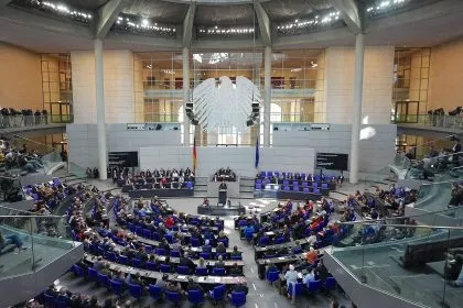 Richterwahl im Bundestag begonnen - Kandidaten brauchen Zweidrittelmehrheit