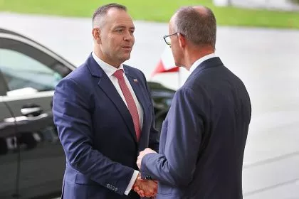 Merz empfängt Nawrocki - Polens Präsident fordert 1,3 Billionen Euro von Deutschland