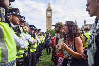 London: Fast 900 Festnahmen bei Protest für verbotene propalästinensische Gruppe