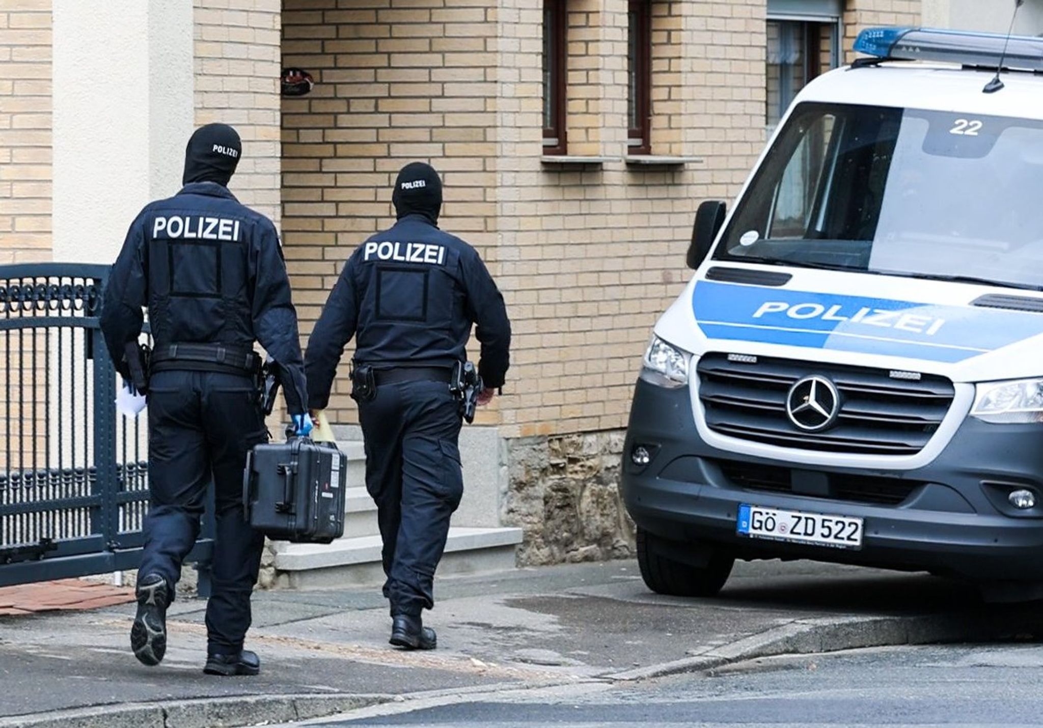 Bundeswehrsoldaten-unter-Beschuldigten-bei-Razzia
