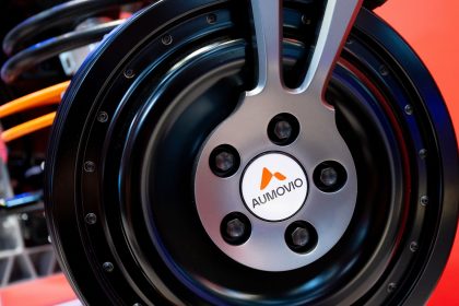 Autozulieferer Aumovio startet mit Kursplus an der Börse