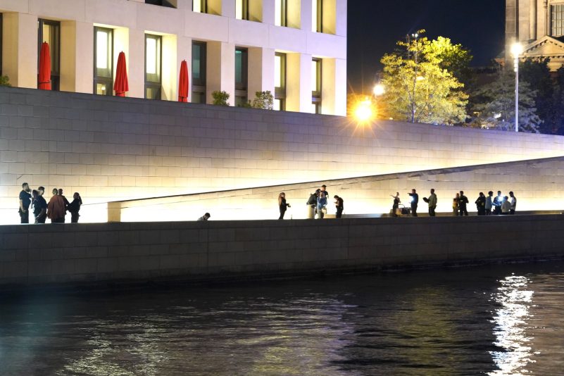 Beim Humboldt Forum ist es erneut zu einer Auseinandersetzung mit Verletzten gekommen. (Symbolbild)