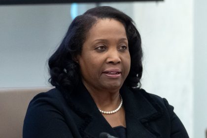 Trump zieht im Streit mit Fed-Vorständin Cook vor Supreme Court