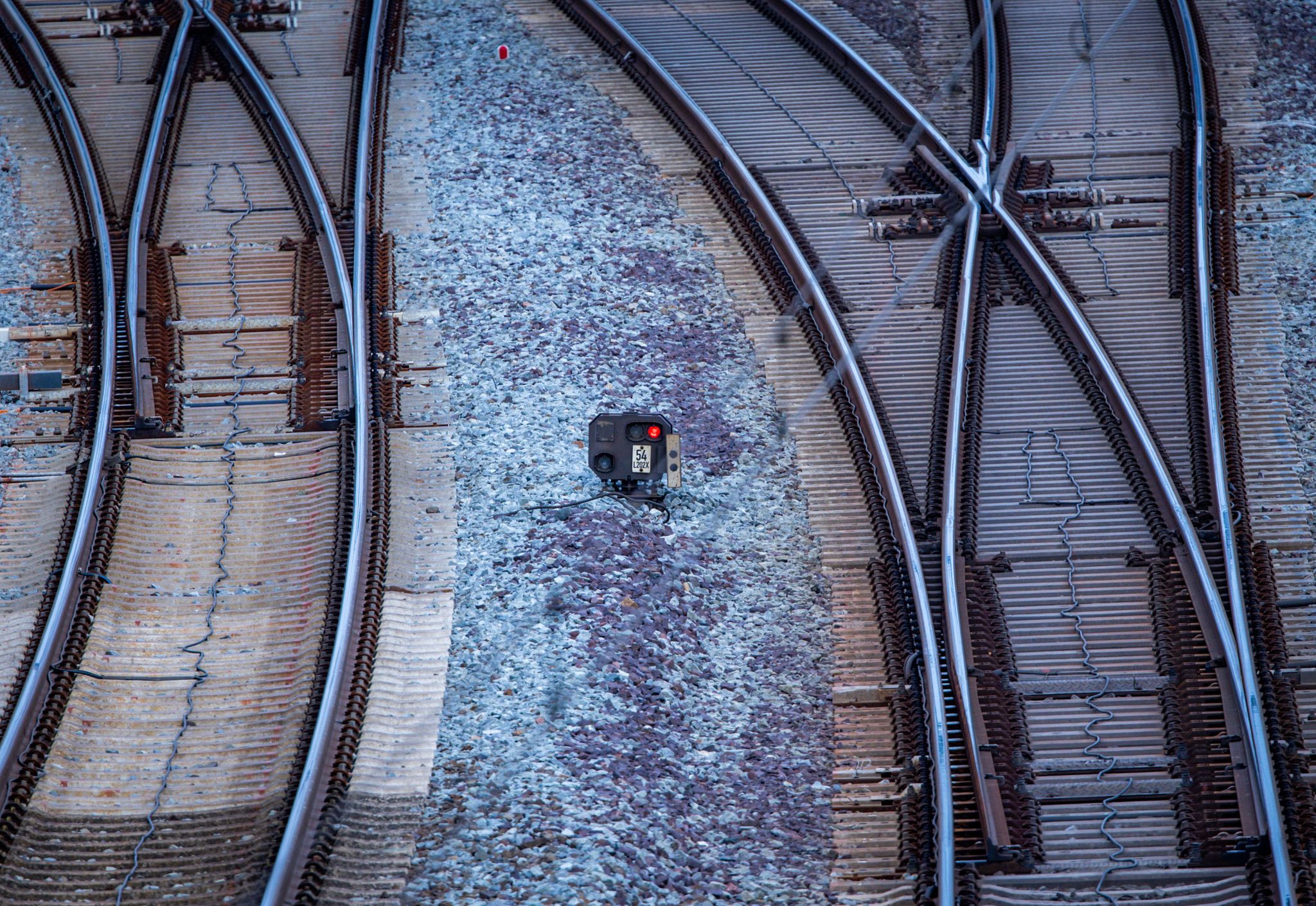Brand-an-Stellwerk-Bahnstrecke-Hannover-Berlin-betroffen