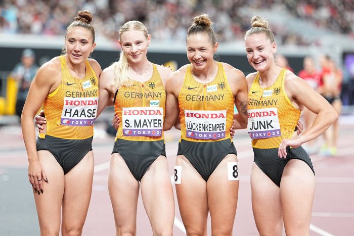 Gewannen WM-Bronze: Rebekka Haase, Sina Mayer, Gina Lückenkemper und Sophia Junk (v. l.).
